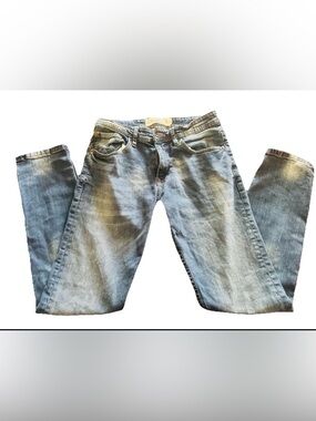 Classic Men’s Blue Denim Jeans